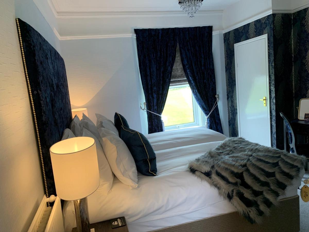 The Station Guest House Galmpton 외부 사진