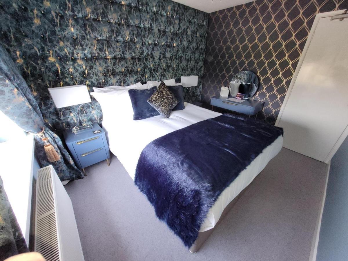 The Station Guest House Galmpton 외부 사진