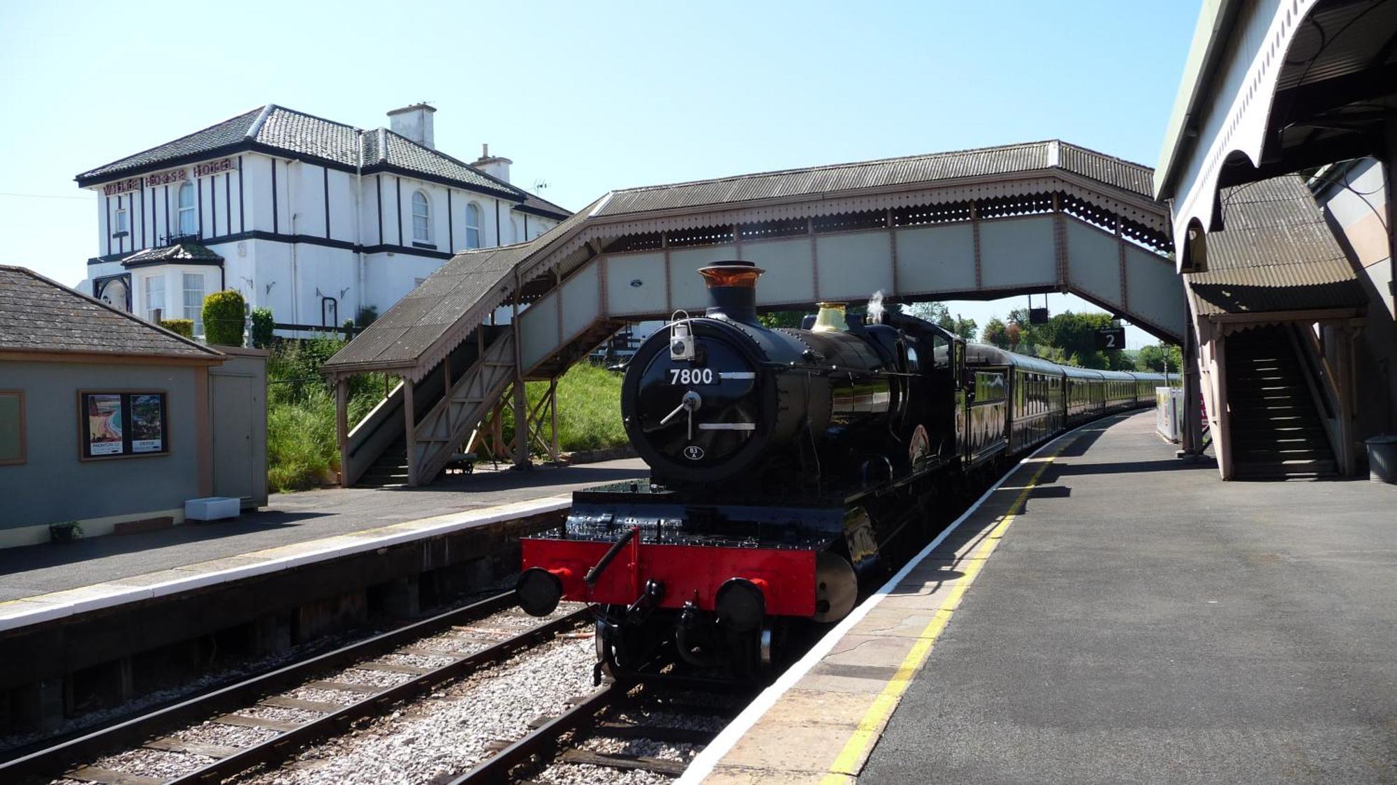The Station Guest House Galmpton 외부 사진