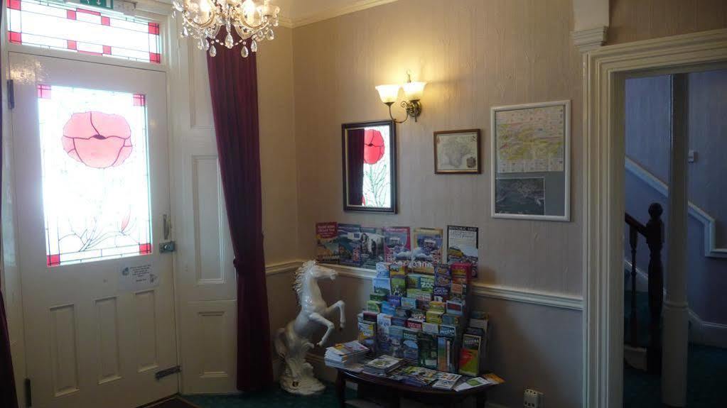 The Station Guest House Galmpton 외부 사진