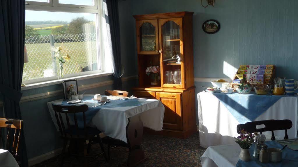 The Station Guest House Galmpton 외부 사진